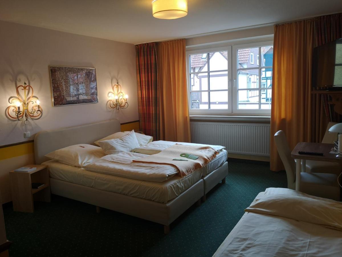 Hotel Goldflair Am Rathaus 코르바흐 외부 사진