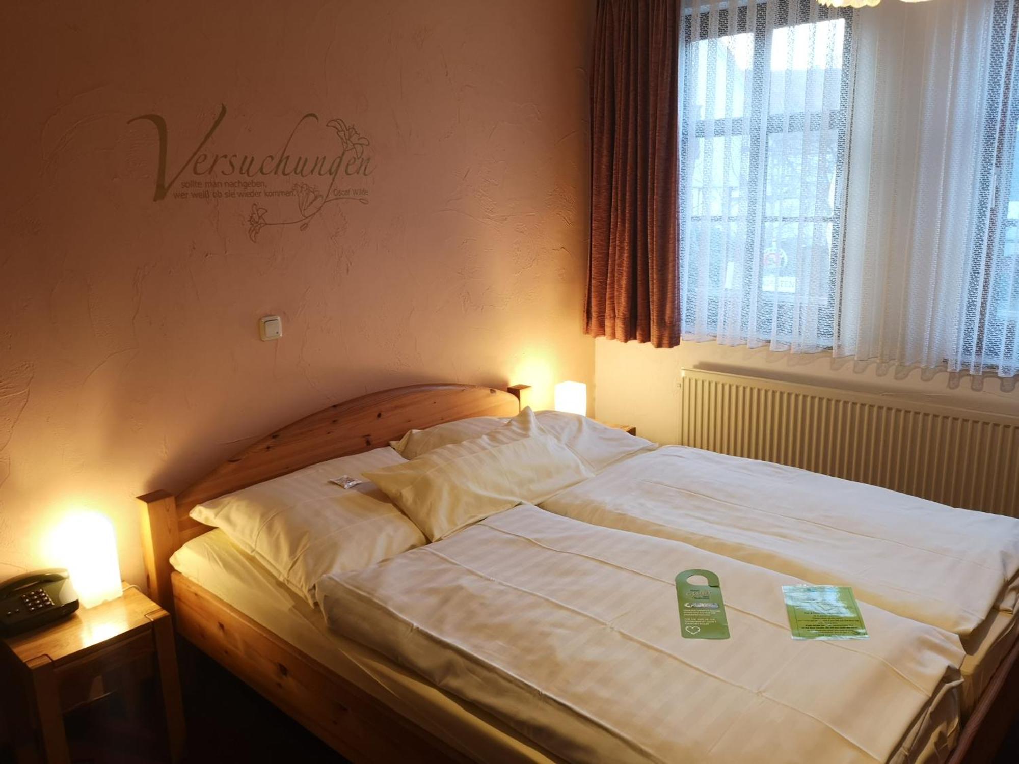 Hotel Goldflair Am Rathaus 코르바흐 외부 사진
